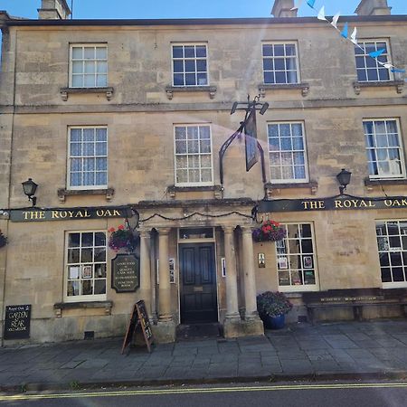 Hotel The Royal Oak Corsham Esterno foto